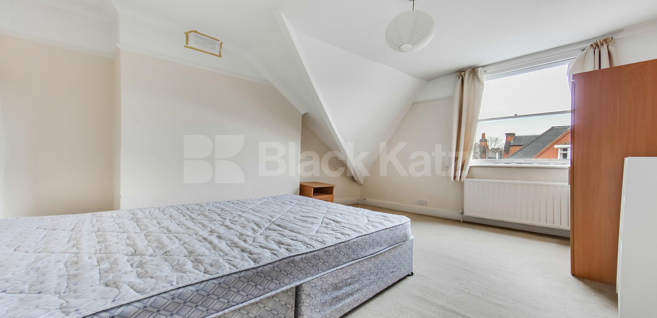 			NEW INSTRUCTION, 3 Bedroom, 1 bath, 1 reception Apartment			 Romola Road , Tulse Hill 